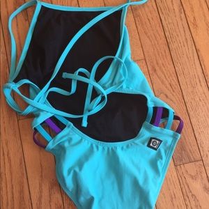 Jolyn Gavin Hawaiian blue